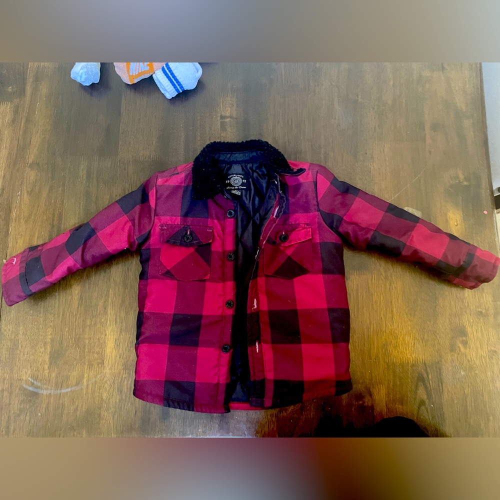 2t jacket red and black insulated.